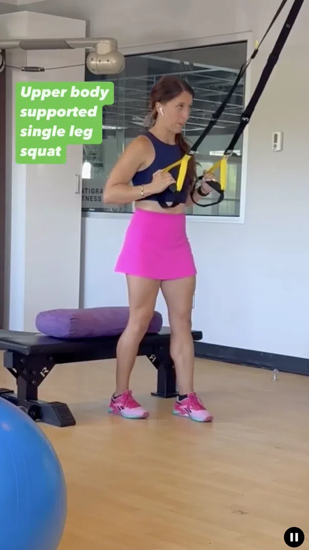 Lunge variant met TRX